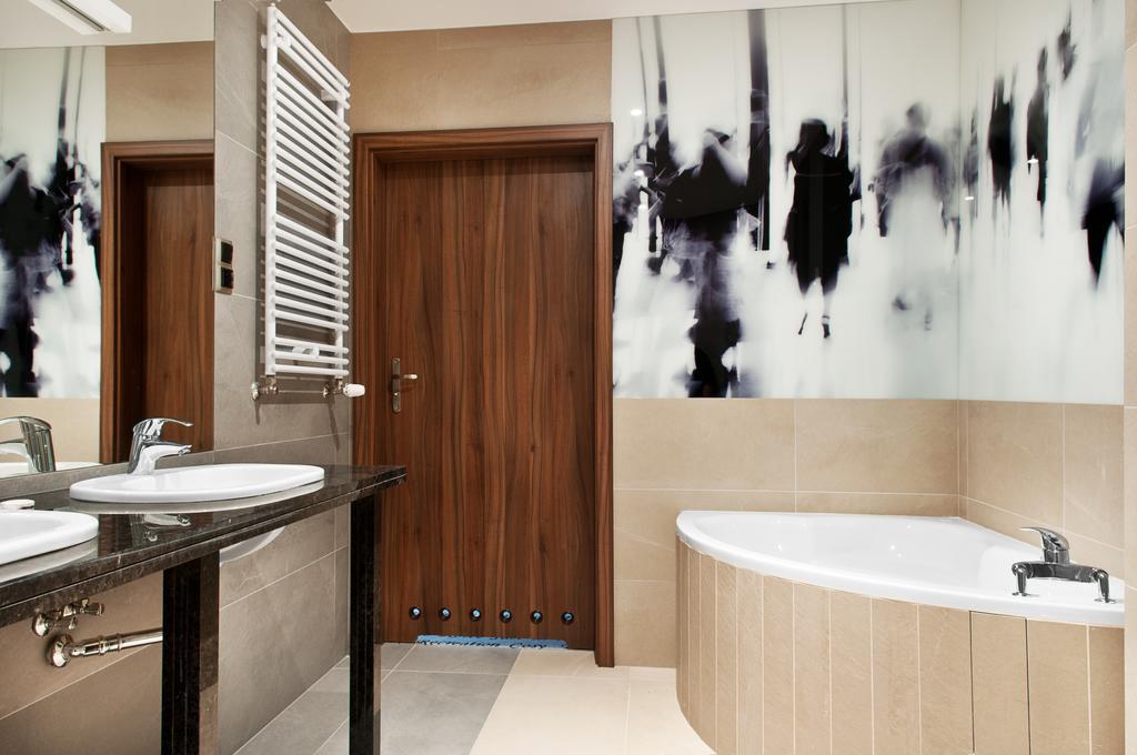 Hotel Piano Lublin Quarto foto
